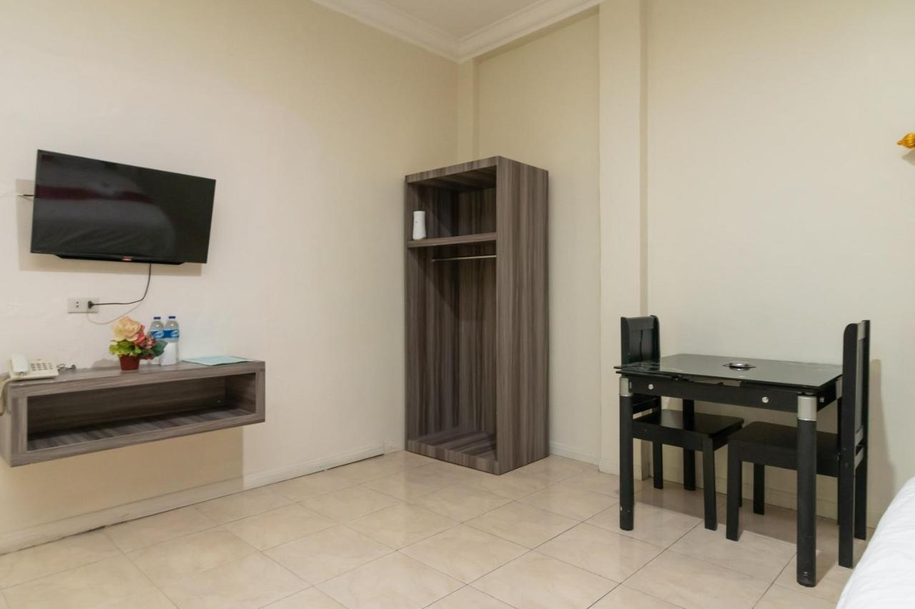 Reddoorz @ Pematangsiantar Hotel Ngoại thất bức ảnh